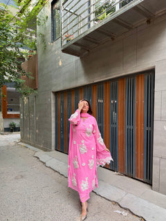 RAQEEBA