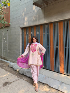 NAYAAB
